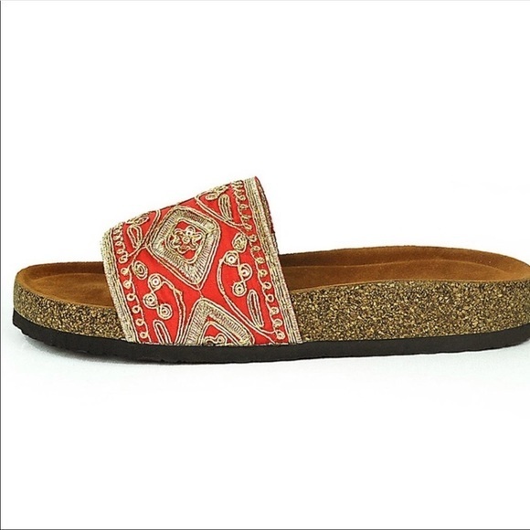 Red embroidered Sandy slide sandal - Picture 5 of 10